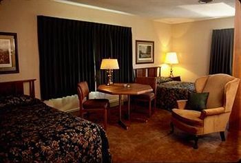 Mcgovern'S Motel And Suites Sun Prairie Exteriör bild