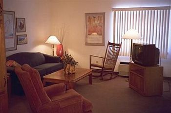 Mcgovern'S Motel And Suites Sun Prairie Exteriör bild